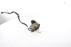 Gebruikte LPG Verdamper Dacia Duster (SR) 1.0 TCE 100 Bi-Fuel, Eco-G 12V Prijs € 235,00 Margeregeling aangeboden door Snuverink Autodemontage