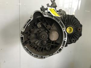 Gebruikte Versnellingsbak Mercedes A (W168) 1.6 A-160 Prijs € 250,00 Margeregeling aangeboden door Snuverink Autodemontage