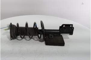 Gebruikte Mac Phersonpoot links-voor Opel Combo Cargo 1.5 CDTI 100 Prijs € 102,85 Inclusief btw aangeboden door Snuverink Autodemontage