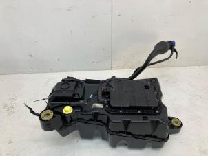 Gebruikte Tank adblue Opel Combo Cargo 1.5 CDTI 100 Prijs € 665,50 Inclusief btw aangeboden door Snuverink Autodemontage