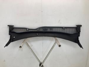 Gebruikte Paravan Citroen C4 Berline (BA/BB/BC) 1.2 PureTech 130 12V Prijs € 90,75 Inclusief btw aangeboden door Snuverink Autodemontage