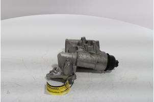 Gebruikte Oliefilterhuis Renault Master III (FV) 2.3 Energy dCi 180 Twin Turbo 16V FWD Prijs € 54,45 Inclusief btw aangeboden door Snuverink Autodemontage