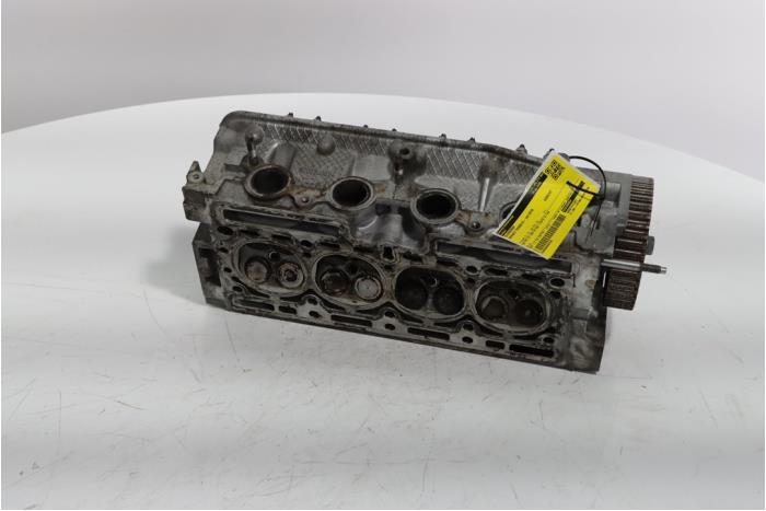 Gebruikte Cilinderkop Renault Twingo II (CN) 1.2 16V Prijs € 300,00 Margeregeling aangeboden door Snuverink Autodemontage