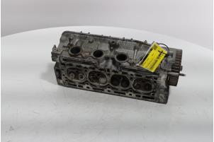 Gebruikte Cilinderkop Renault Twingo II (CN) 1.2 16V Prijs € 300,00 Margeregeling aangeboden door Snuverink Autodemontage