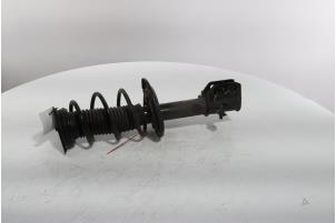 Gebruikte Mac Phersonpoot rechts-voor Peugeot 208 II (UB/UH/UP) 1.2 Vti 12V PureTech 100 Prijs € 157,30 Inclusief btw aangeboden door Snuverink Autodemontage