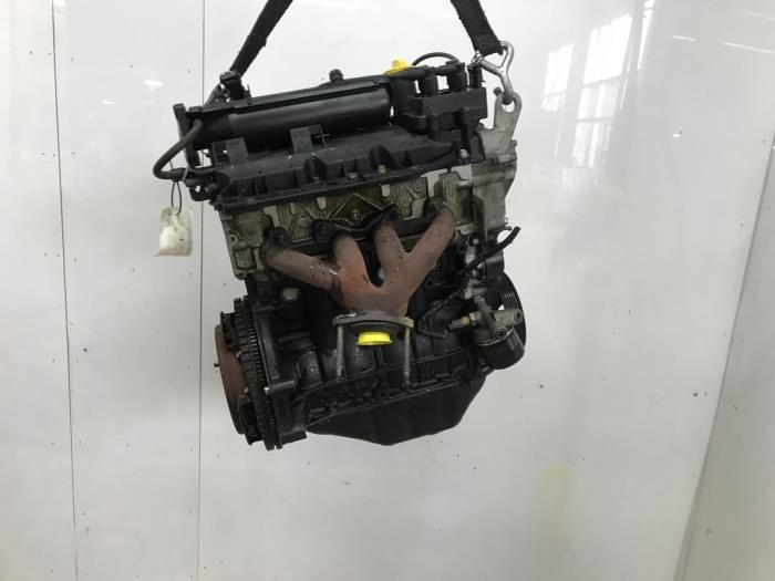 Gebruikte Motor Renault Twingo II (CN) 1.2 Prijs € 450,00 Margeregeling aangeboden door Snuverink Autodemontage