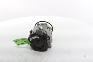 Gebruikte Alternator Opel Grandland (X) 1.6 Turbo 16V Hybrid Prijs € 400,00 Margeregeling aangeboden door Snuverink Autodemontage