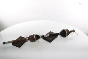 Gebruikte Aandrijfas rechts-voor Opel Corsa F (UB/UH/UP) 1.2 Turbo 12V 100 Prijs € 175,45 Inclusief btw aangeboden door Snuverink Autodemontage