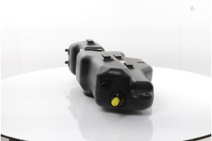 Tank adblue van een Peugeot Boxer (U9) 2.2 BlueHDi 140 2025