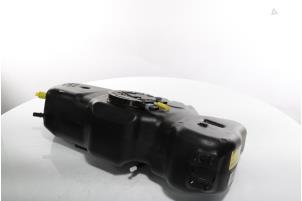 Tank adblue van een Peugeot Boxer (U9) 2.2 BlueHDi 140 2025