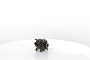 Gebruikte Dynamo Renault Twingo II (CN) 1.2 Prijs € 55,00 Margeregeling aangeboden door Snuverink Autodemontage