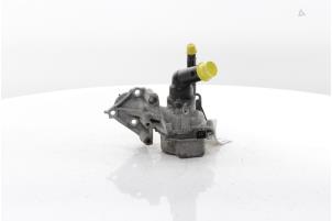 Gebruikte Waterpomp Toyota RAV4 (A5) 2.5 Hybrid 16V AWD Prijs € 195,00 Margeregeling aangeboden door Snuverink Autodemontage