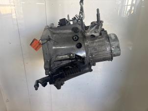 Gebruikte Versnellingsbak Citroen C4 Picasso (UD/UE/UF) 1.6 16V VTi 120 Prijs € 295,00 Margeregeling aangeboden door Snuverink Autodemontage