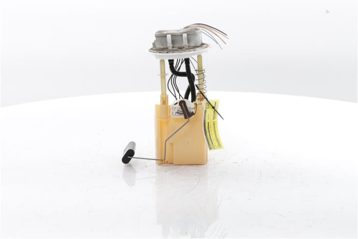 Gebruikte Tank element Pomp Renault Express 1.5 dCi 75 Prijs € 108,90 Inclusief btw aangeboden door Snuverink Autodemontage