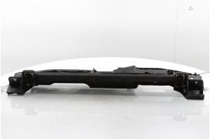 Gebruikte Frontpaneel Peugeot 3008 II (M4/MC/MJ/MR) 1.2 12V e-THP PureTech 130 Prijs € 75,00 Margeregeling aangeboden door Snuverink Autodemontage