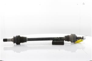 Gebruikte Aandrijfas rechts-achter Alfa Romeo Stelvio (949) 2.0 T 16V Q4 Prijs € 150,00 Margeregeling aangeboden door Snuverink Autodemontage