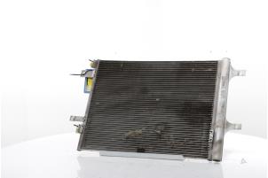 Gebruikte Airco Condensor Peugeot 508 (F3/FB/FH/FP) 1.6 16V Hybrid 225 Prijs € 211,75 Inclusief btw aangeboden door Snuverink Autodemontage