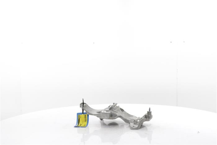 Gebruikte Dynamosteun boven Peugeot 508 (F3/FB/FH/FP) 1.6 16V Hybrid 225 Prijs € 48,38 Inclusief btw aangeboden door Snuverink Autodemontage