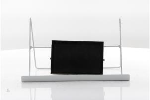 Gebruikte Display Interieur Renault Kadjar (RFEH) 1.2 Energy TCE 130 Prijs € 200,00 Margeregeling aangeboden door Snuverink Autodemontage