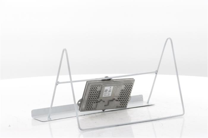 Computer Verlichting van een Peugeot 508 (F3/FB/FH/FP) 1.6 16V Hybrid 225 2021