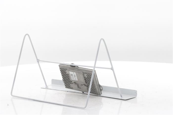 Computer Verlichting van een Peugeot 508 (F3/FB/FH/FP) 1.6 16V Hybrid 225 2021