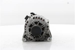 Gebruikte Dynamo Opel Astra L Sports Tourer (F4/FC/FN/FR) 1.2 Turbo 130 12V Prijs € 151,25 Inclusief btw aangeboden door Snuverink Autodemontage