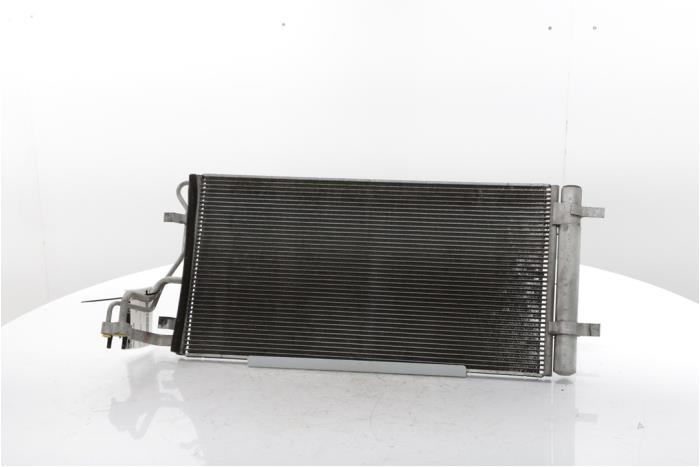 Gebruikte Airco Condensor Hyundai Kona (OS) 1.0 T-GDI 12V Prijs € 95,00 Margeregeling aangeboden door Snuverink Autodemontage