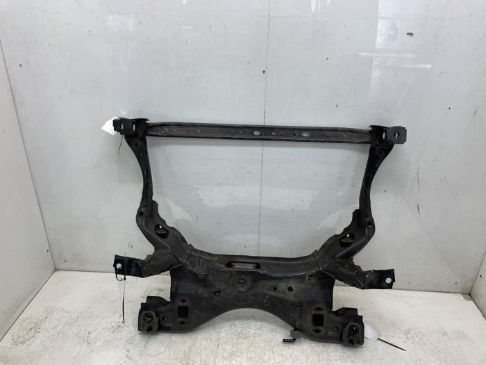 Gebruikte Subframe Mazda CX-3 (DJ/DK) 2.0 SkyActiv-G 121 Prijs € 300,00 Margeregeling aangeboden door Snuverink Autodemontage