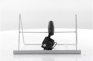 Gebruikte Schakelaar Licht Mazda CX-3 (DJ/DK) 2.0 SkyActiv-G 121 Prijs € 60,00 Margeregeling aangeboden door Snuverink Autodemontage