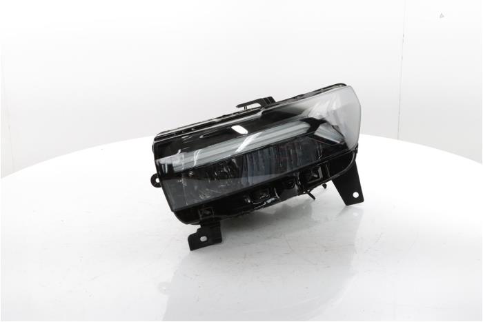 Koplamp links van een Dacia Duster (DJF) 1.6 Hybrid 140 16V 2025