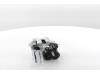 Dacia Duster (DJF) 1.6 Hybrid 140 16V Remklauw (Tang) links-achter