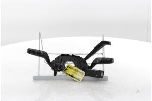 Gebruikte Combischakelaar Stuurkolom Renault Scenic E-Tech Electric (RCB) EV87 Prijs € 175,00 Margeregeling aangeboden door Snuverink Autodemontage