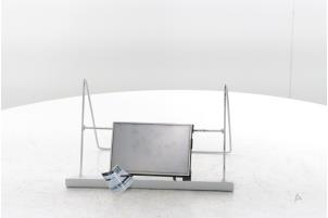 Gebruikte Display Interieur Peugeot 208 I (CA/CC/CK/CL) 1.2 Vti 12V PureTech 82 Prijs € 175,00 Margeregeling aangeboden door Snuverink Autodemontage