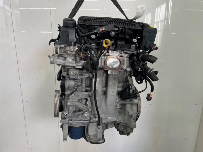 Motor van een Peugeot 208 I (CA/CC/CK/CL) 1.2 Vti 12V PureTech 82 2012