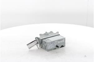 Gebruikte Radio Ford Puma 1.0 Ti-VCT EcoBoost mHEV 12V Prijs € 125,00 Margeregeling aangeboden door Snuverink Autodemontage