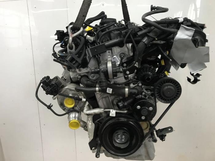 Motor van een BMW 3 serie (G20) 330e 2.0 TwinPower Turbo 16V 2021