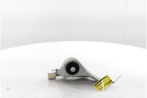 Motorrubber van een Renault Scenic E-Tech Electric (RCB) EV87 2024
