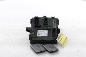 Gebruikte Computer Motormanagement Renault Scenic E-Tech Electric (RCB) EV87 Prijs € 400,00 Margeregeling aangeboden door Snuverink Autodemontage