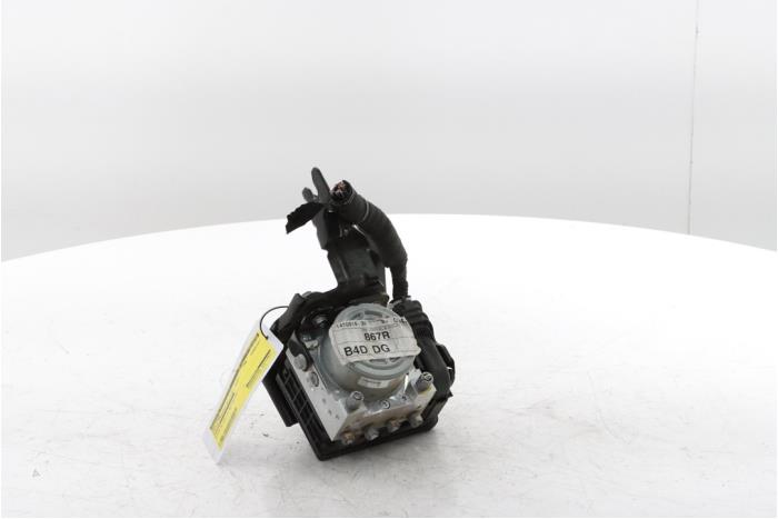 Gebruikte ABS Pomp Dacia Sandero III 1.0 SCe 65 12V Prijs € 356,95 Inclusief btw aangeboden door Snuverink Autodemontage