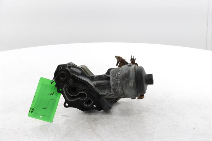 Gebruikte Oliefilterhuis Opel Astra L (F3/FB/FM/FP) 1.5 Turbo D 16V Prijs € 85,00 Margeregeling aangeboden door Snuverink Autodemontage