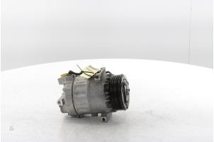 Gebruikte Aircopomp Renault Trafic (1FL/2FL/3FL/4FL) 2.0 dCi 16V 120 Prijs € 211,75 Inclusief btw aangeboden door Snuverink Autodemontage