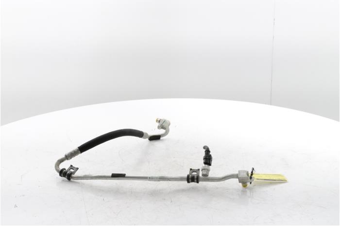 Airco Leiding van een Renault Trafic (1FL/2FL/3FL/4FL) 2.0 dCi 16V 120 2021