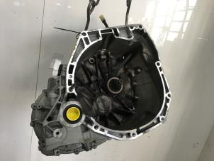 Gebruikte Versnellingsbak Renault Megane IV Estate (RFBK) 1.2 Energy TCE 130 Prijs € 500,00 Margeregeling aangeboden door Snuverink Autodemontage