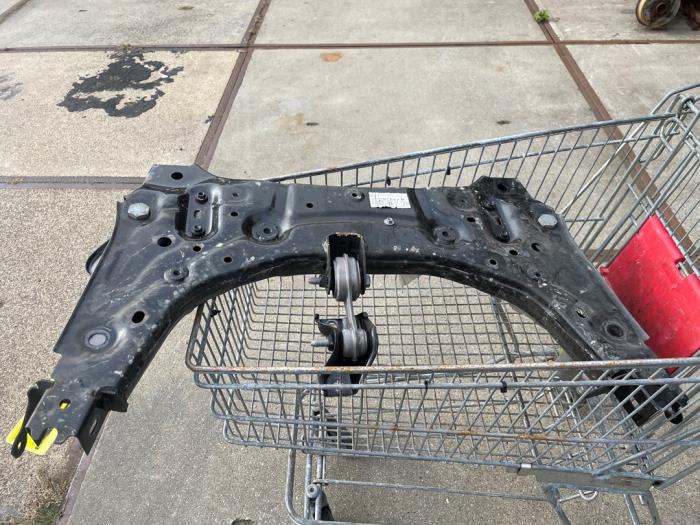 Gebruikte Subframe Renault Clio V (RJAB) 1.0 SCe 65 12V Prijs € 260,15 Inclusief btw aangeboden door Snuverink Autodemontage