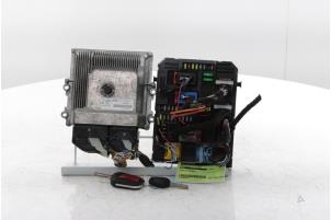 Gebruikte Computer Motormanagement Opel Crossland (X) 1.2 Turbo 12V Euro 6 Prijs € 350,00 Margeregeling aangeboden door Snuverink Autodemontage