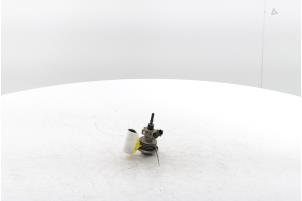 Gebruikte Adblue injector Renault Trafic (1FL/2FL/3FL/4FL) 1.6 dCi Twin Turbo Prijs € 175,45 Inclusief btw aangeboden door Snuverink Autodemontage