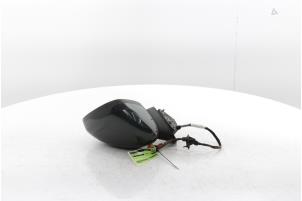 Gebruikte Spiegel Buiten rechts Opel Crossland (X) 1.2 Turbo 12V Prijs € 205,00 Margeregeling aangeboden door Snuverink Autodemontage