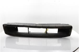 Gebruikte Luchtgeleider Renault Trafic (1FL/2FL/3FL/4FL) 2.0 dCi 16V 120 Prijs € 145,20 Inclusief btw aangeboden door Snuverink Autodemontage