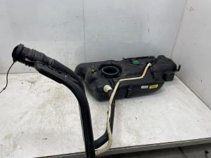 Gebruikte Brandstoftank Citroen C3 Aircross I (2C/2R) 1.2 e-THP PureTech 110 Prijs € 235,95 Inclusief btw aangeboden door Snuverink Autodemontage