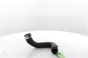 Gebruikte Intercooler Slang Opel Astra K Sports Tourer 1.4 Turbo 16V Prijs € 30,00 Margeregeling aangeboden door Snuverink Autodemontage